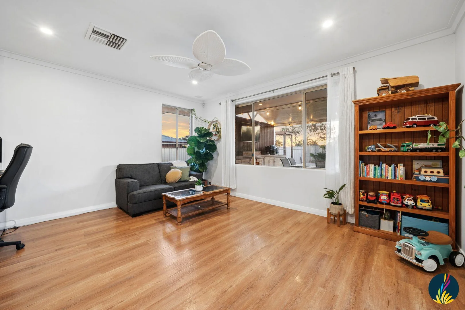 Additional image 11 of 14 Iris Place, Yangebup WA 6164