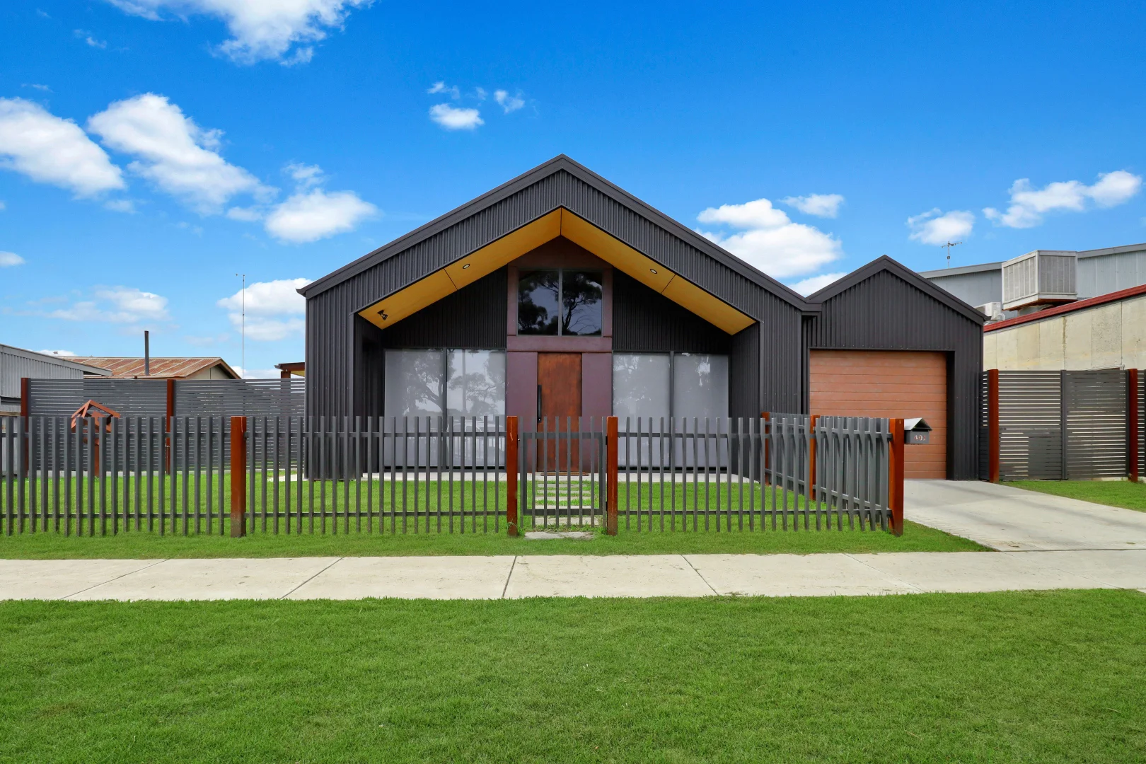 Additional image 3 of 401 Whitelock Street, Deniliquin NSW 2710