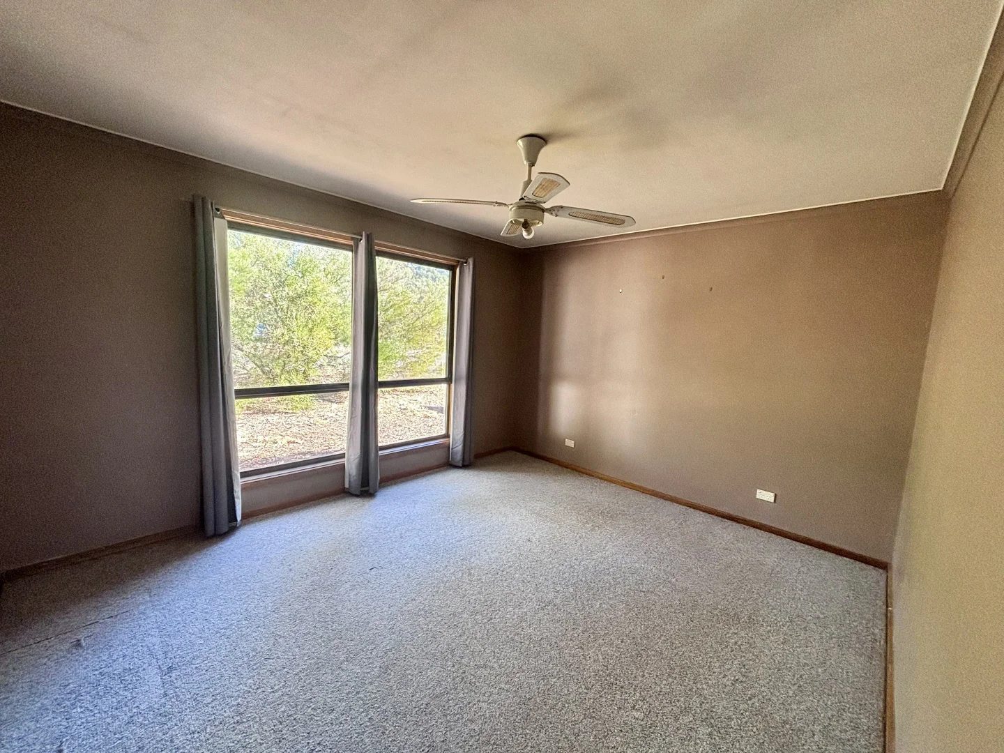 Additional image 16 of 49 Albert Parade, Bordertown SA 5268