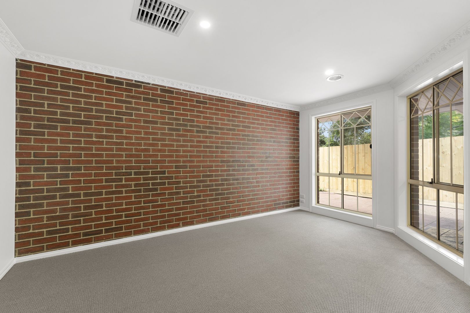 4/11 Grieve Street, Macleod VIC 3085 Apartment For Rent 550 Domain