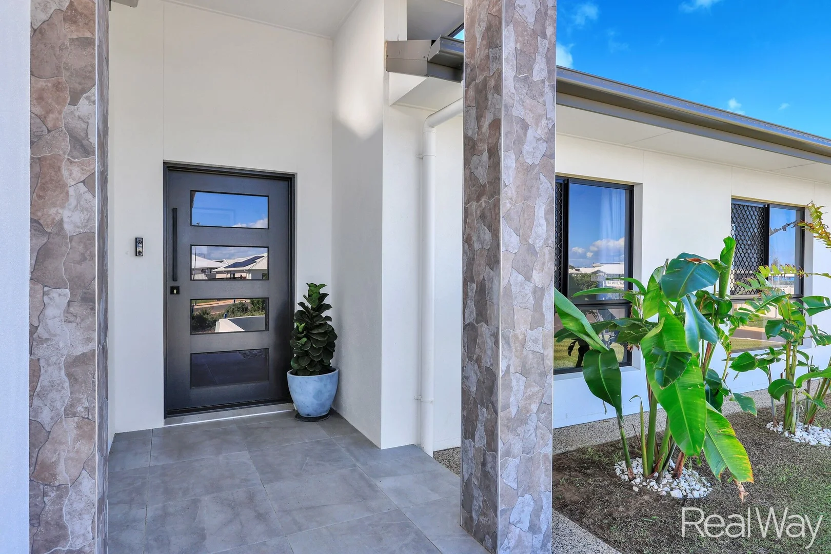 Additional image 6 of 1 Stapelton Avenue, Innes Park QLD 4670