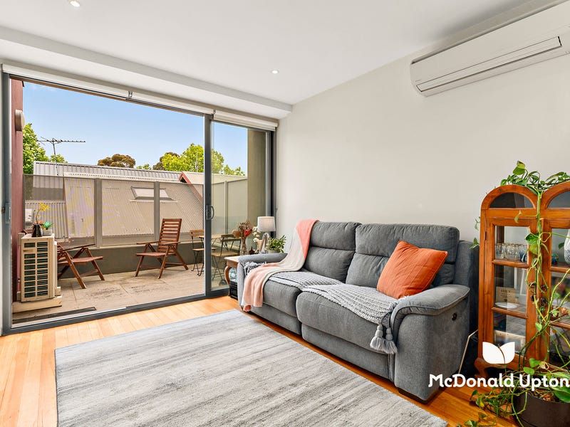 8/13 Winifred Street, Essendon VIC 3040, Image 0