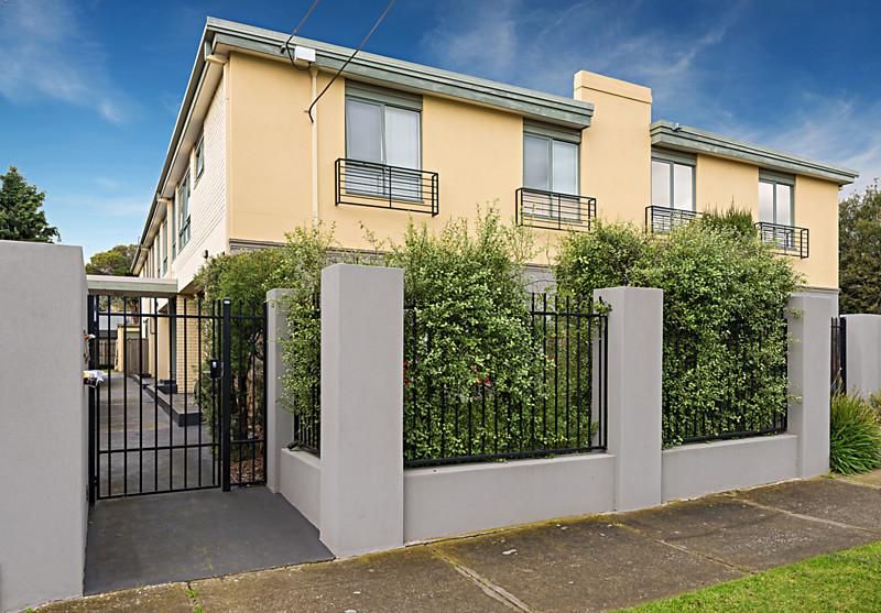 2 bedrooms Apartment / Unit / Flat in 5/16 Chambers Street COBURG VIC, 3058