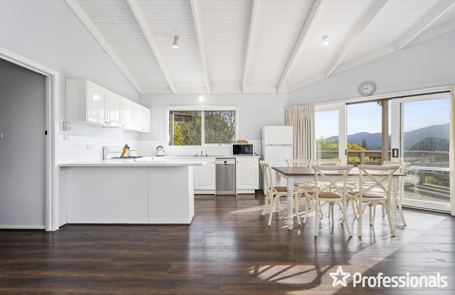 35 Newgrove Road, Healesville VIC 3777 House For Rent Domain