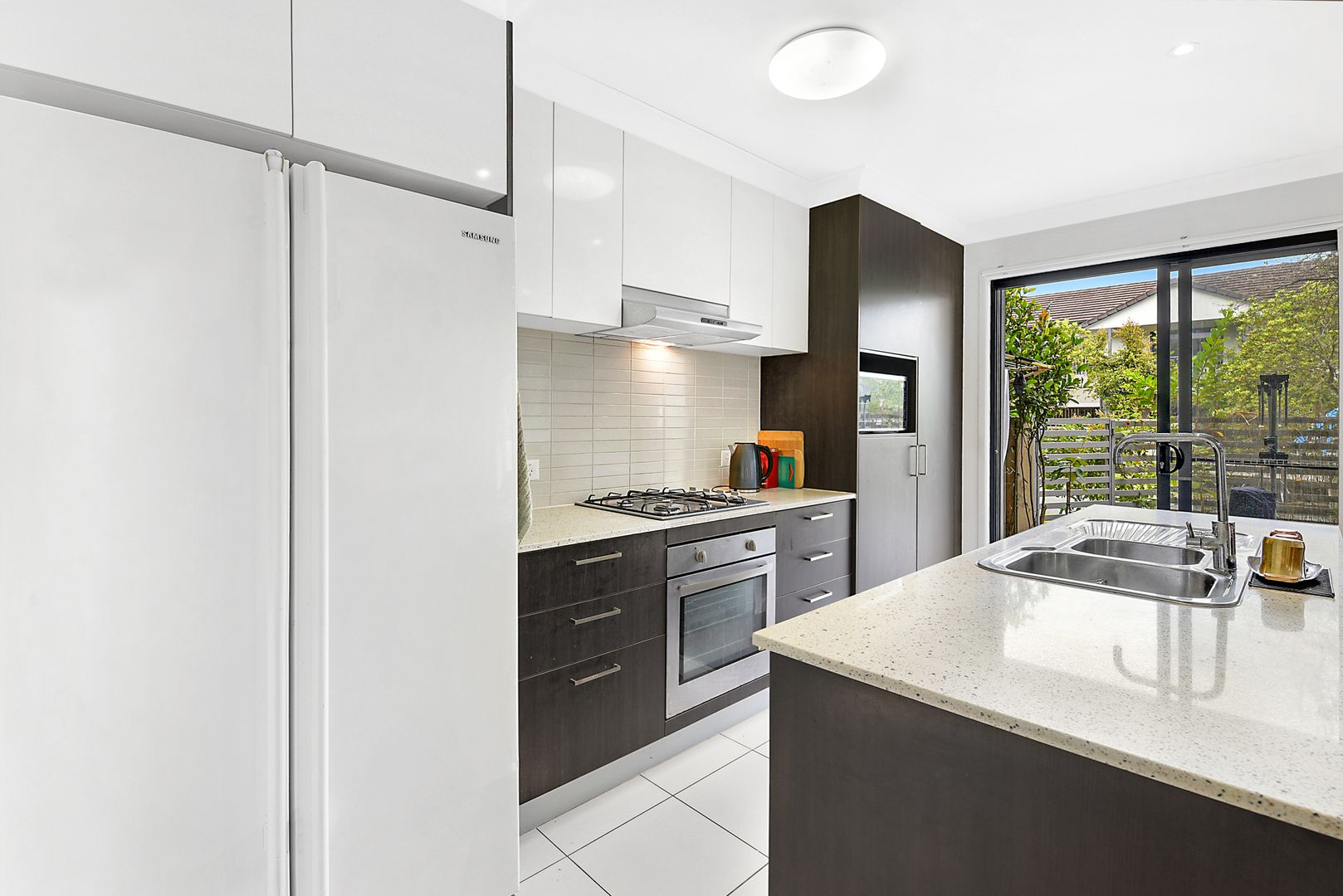 3/2 Jefferson Court, Upper Coomera QLD 4209, Image 2