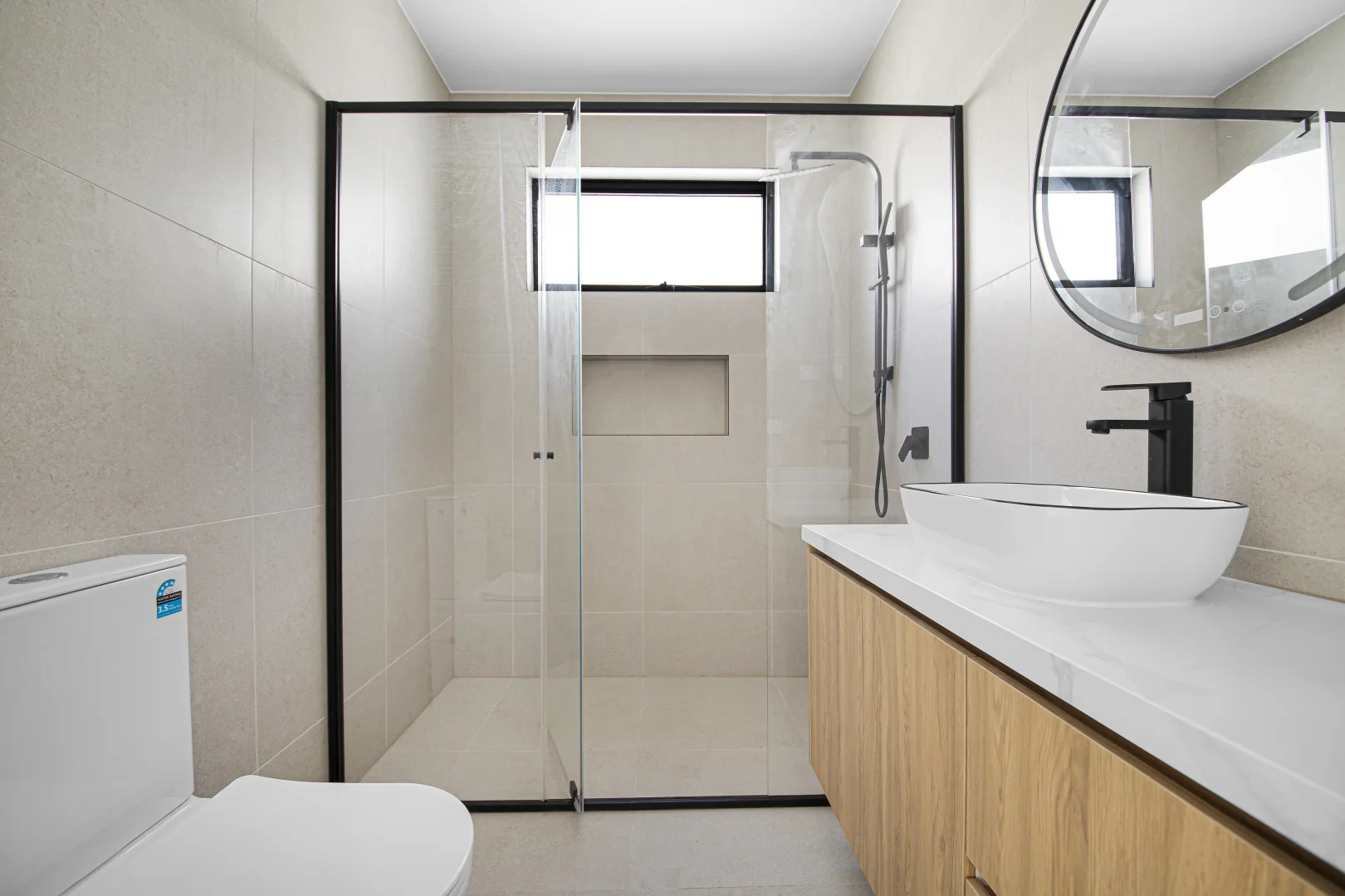 21 Merlot Parade, Fraser Rise VIC 3336 - House For Rent | Domain