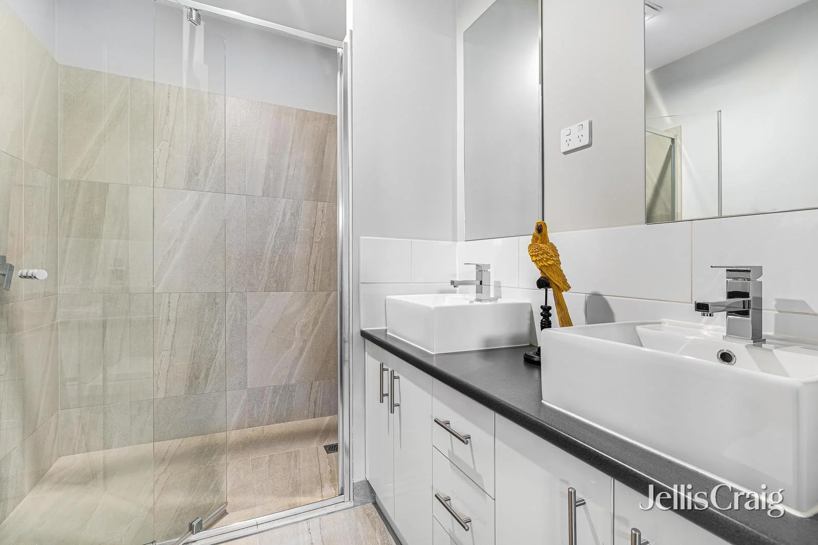 Additional image 12 of 4/69 Oxford Street, Newport VIC 3015