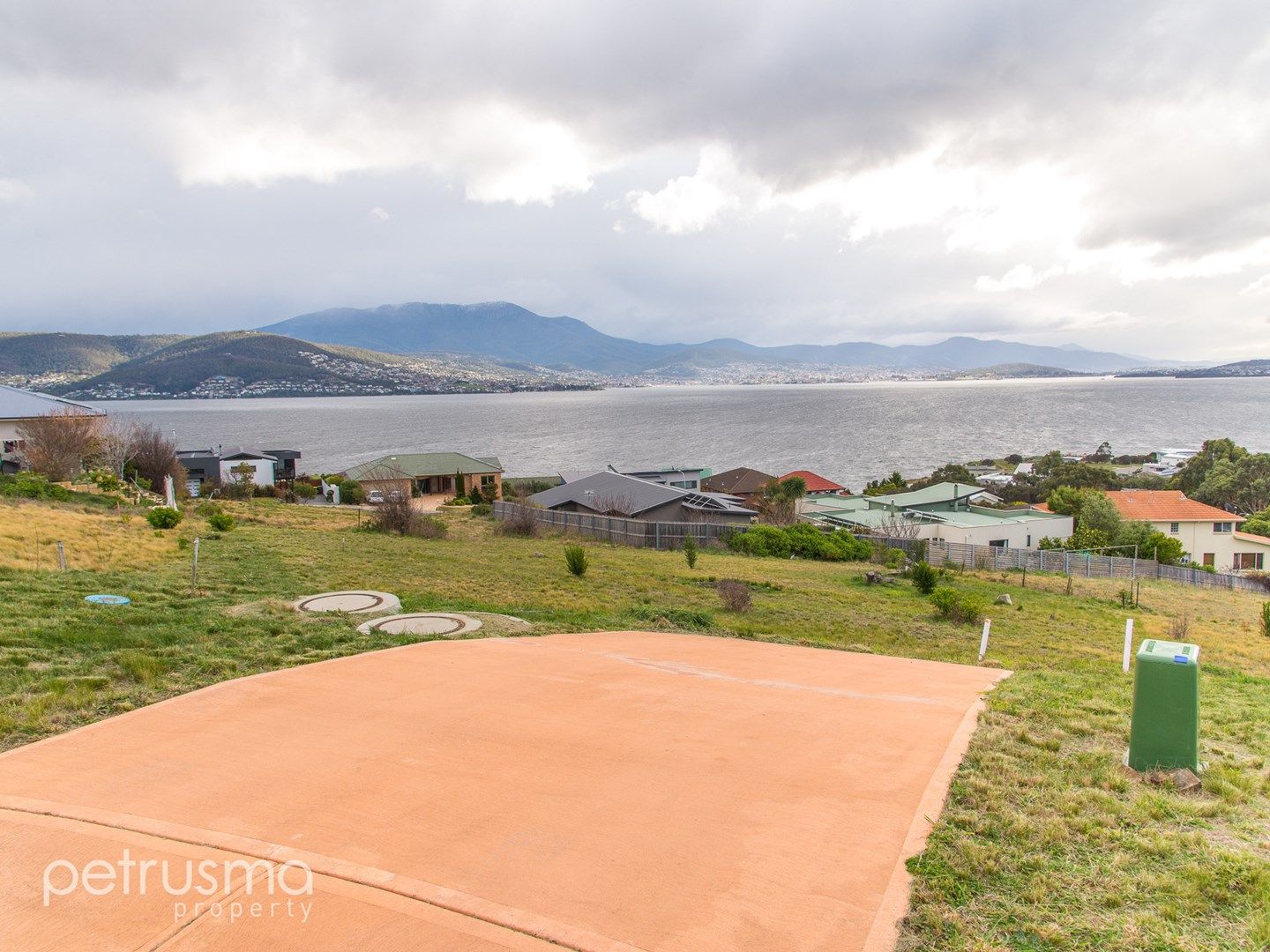 18 Regatta Place, Tranmere TAS 7018, Image 0