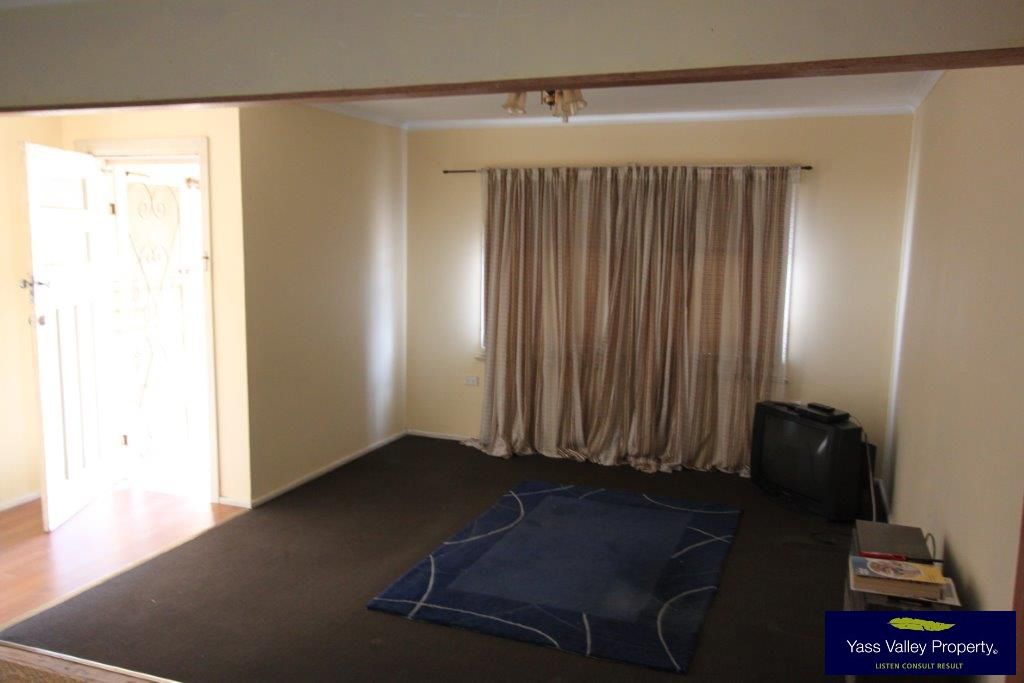 62 Pollux Street, Yass NSW 2582, Image 2