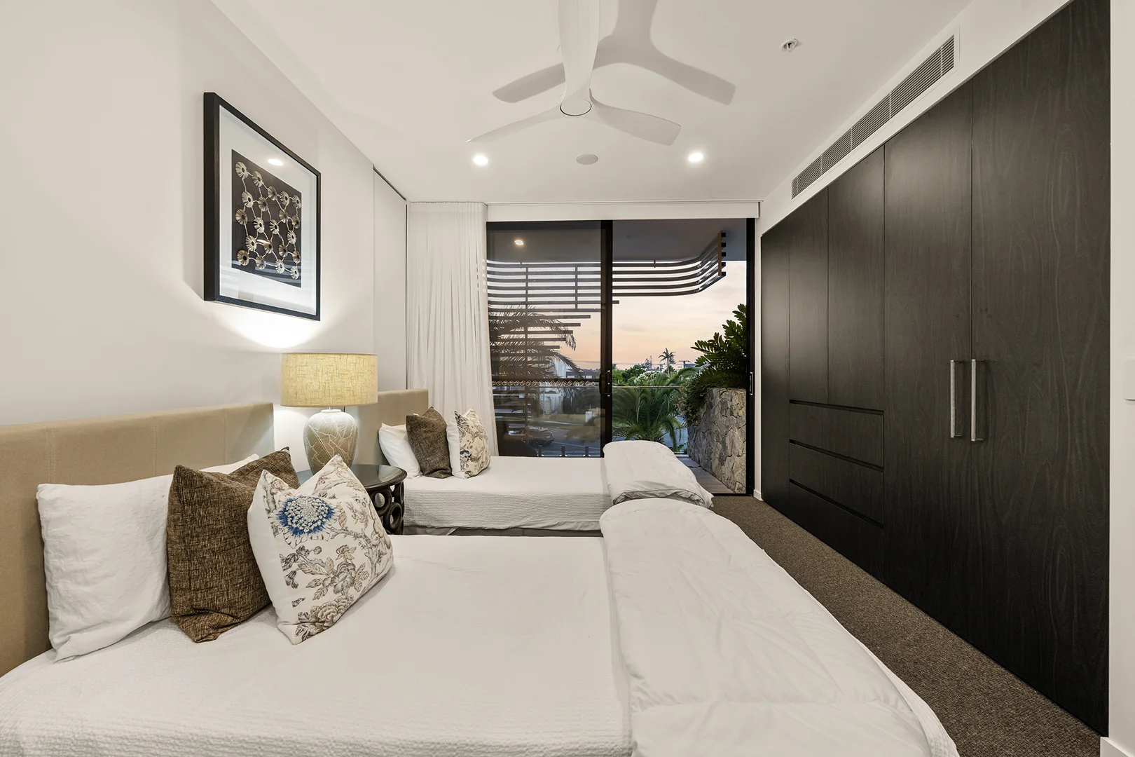 Additional image 16 of 2/4 Paradise Parade, Paradise Point QLD 4216