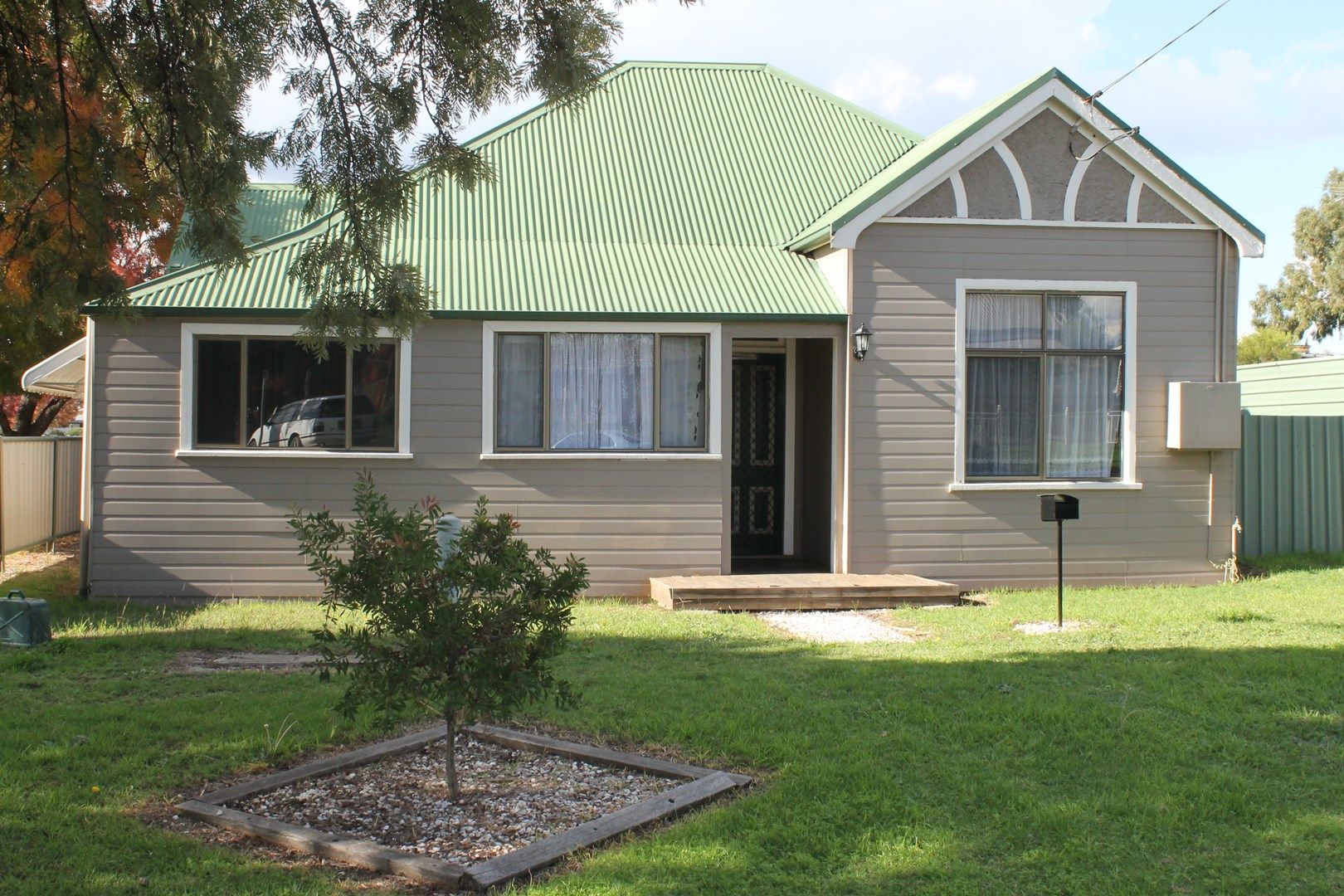 92 Lawrence Street, Inverell NSW 2360, Image 0