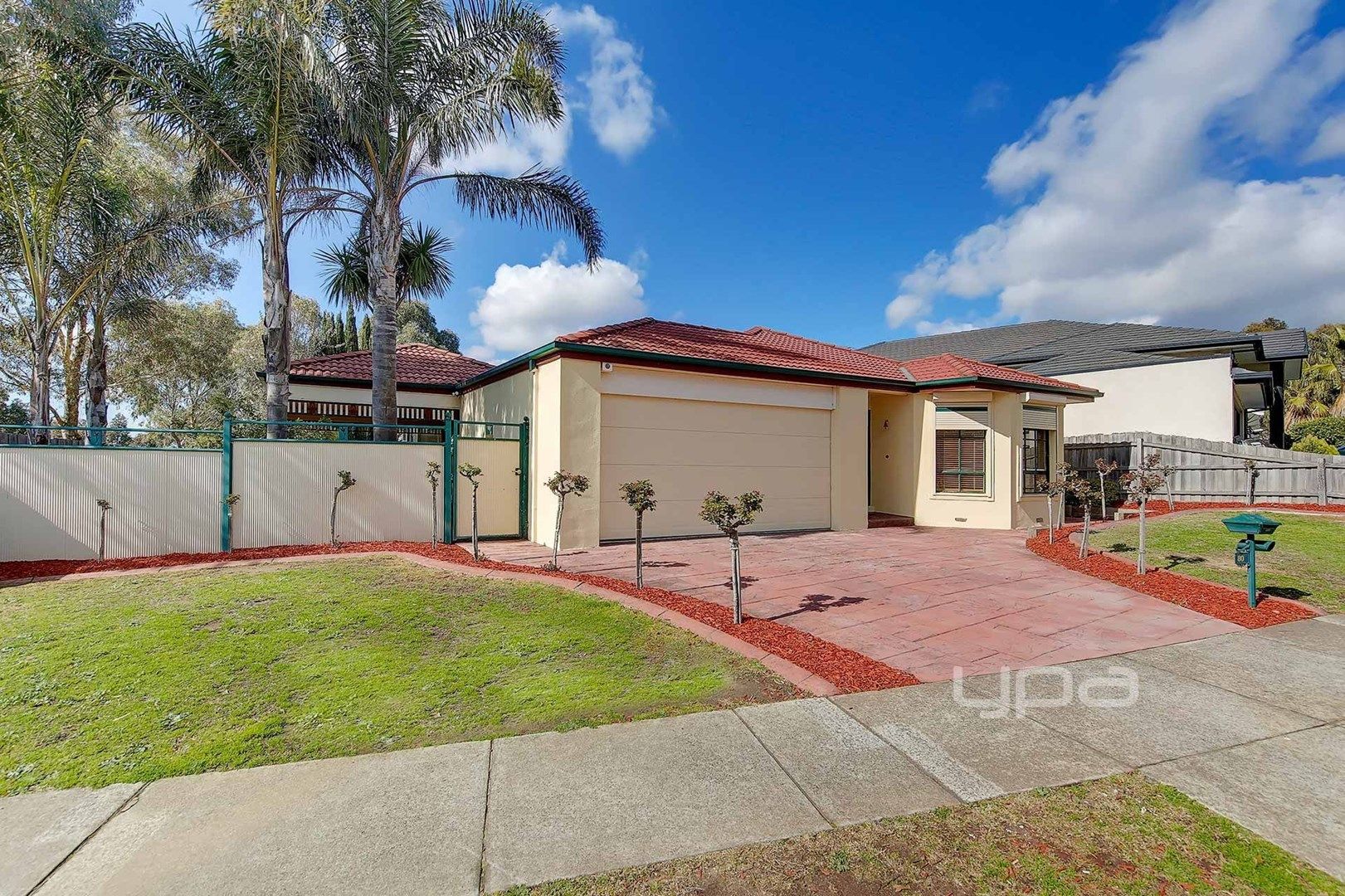 80 Ravenhill Boulevard, Roxburgh Park VIC 3064, Image 0