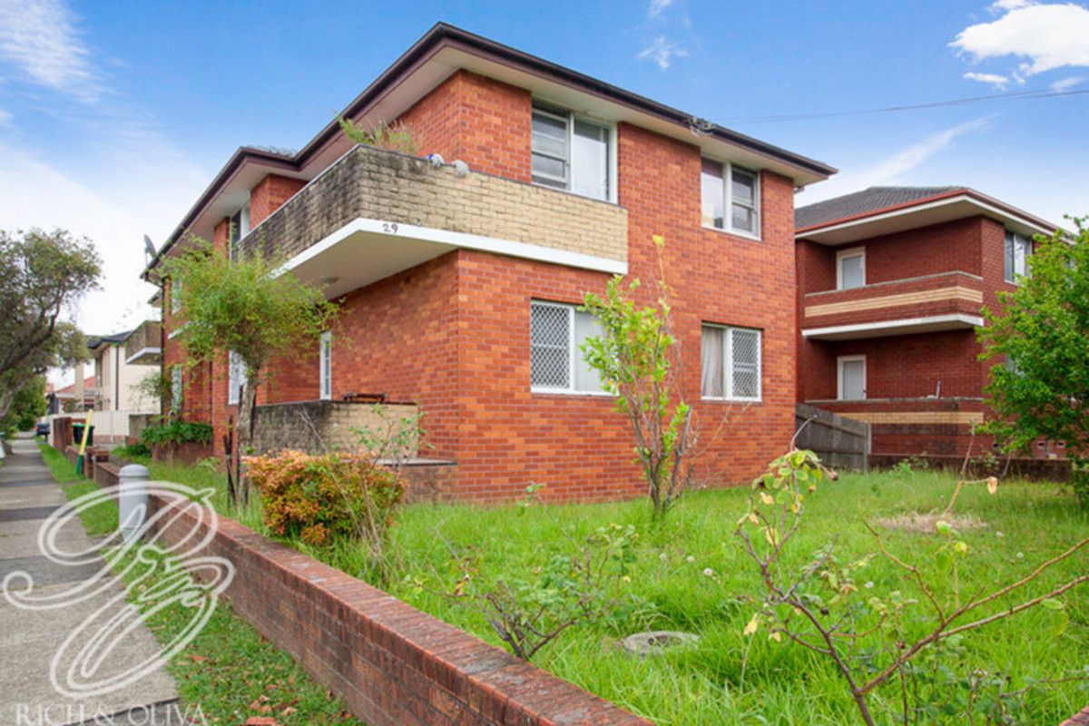 2 bedrooms Apartment / Unit / Flat in 2/29 Hampton Street. CROYDON PARK NSW, 2133