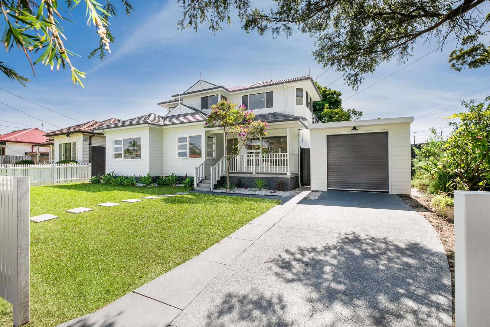 5 bedrooms House in 1 Goodacre Avenue MIRANDA NSW, 2228