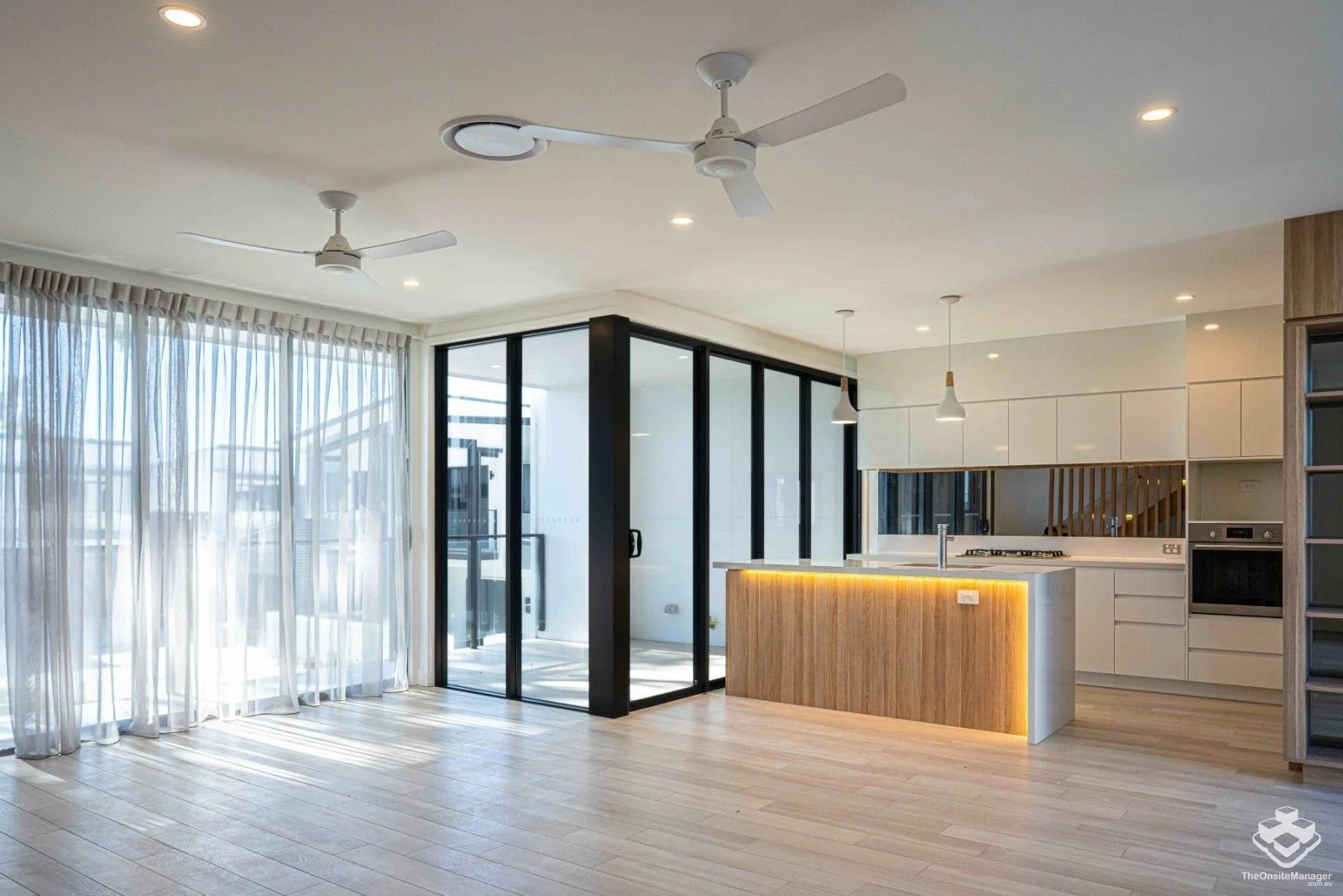 Additional image 5 of ID:21173988/35 Sorrento Street, Wynnum West QLD 4178