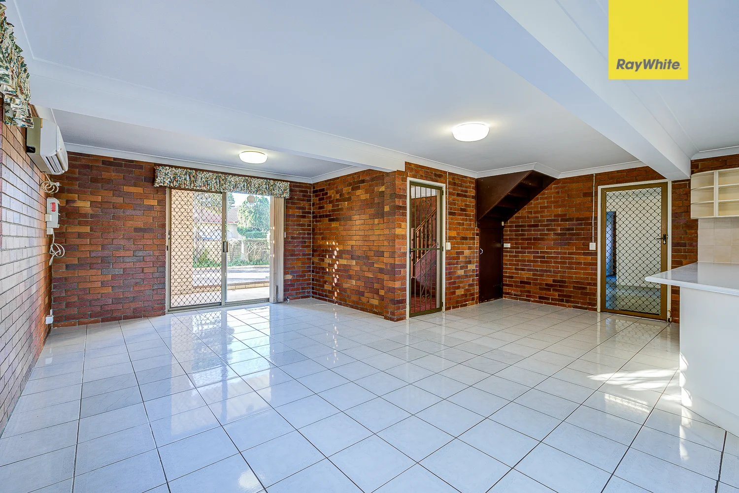 Additional image 13 of 19 Doone St, Macgregor QLD 4109