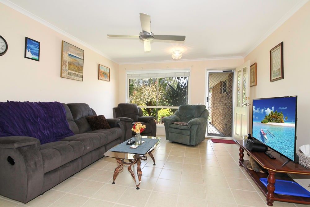 1/5 Illusion Court, Oxenford QLD 4210, Image 2