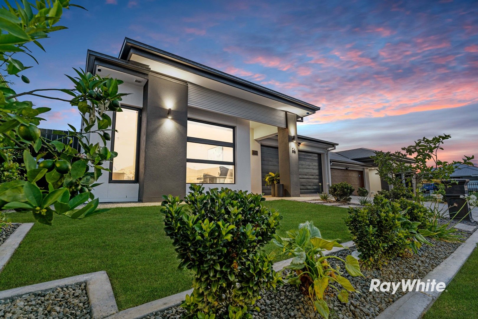 25 Grevillea Way, Park Ridge QLD 4125, Image 0