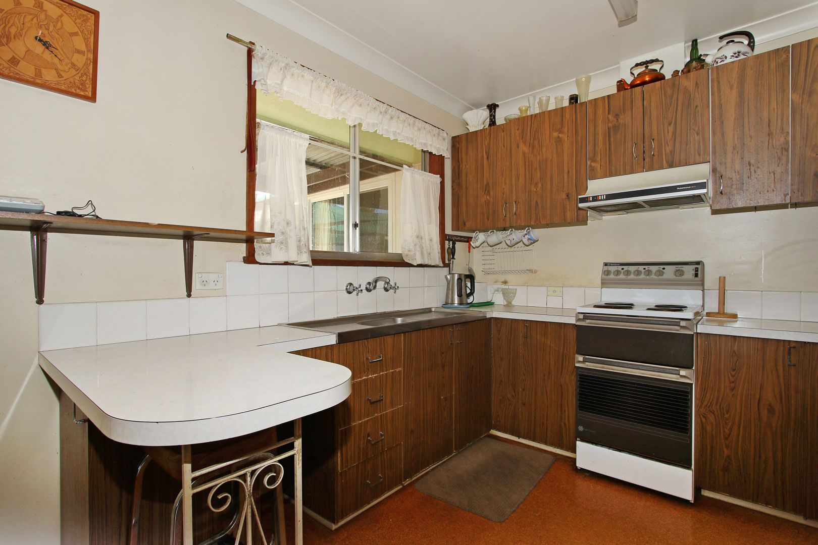 71 Hawkins Street, Howlong NSW 2643, Image 2