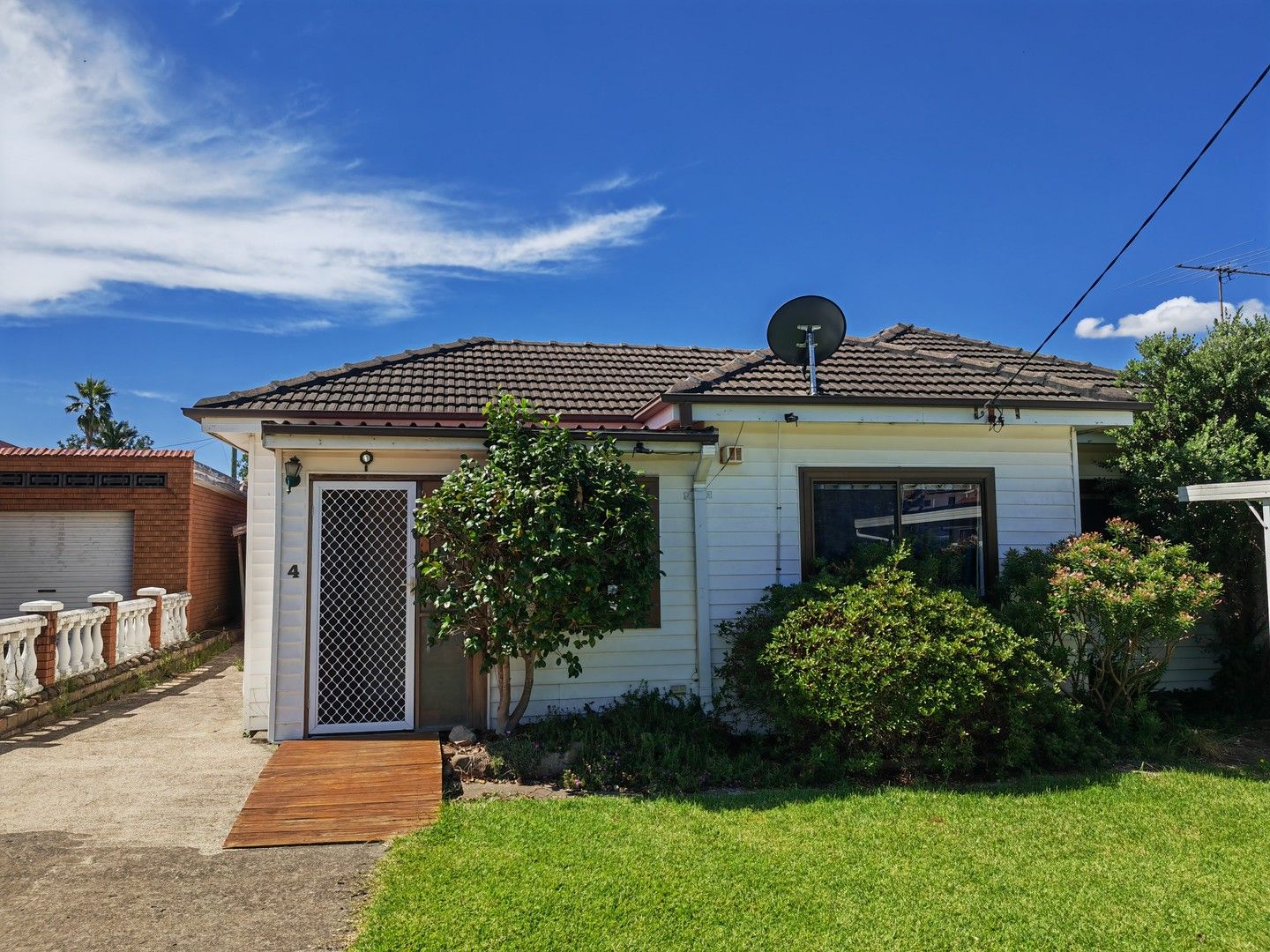 4 bedrooms House in 4 Mcclean Street BLACKTOWN NSW, 2148