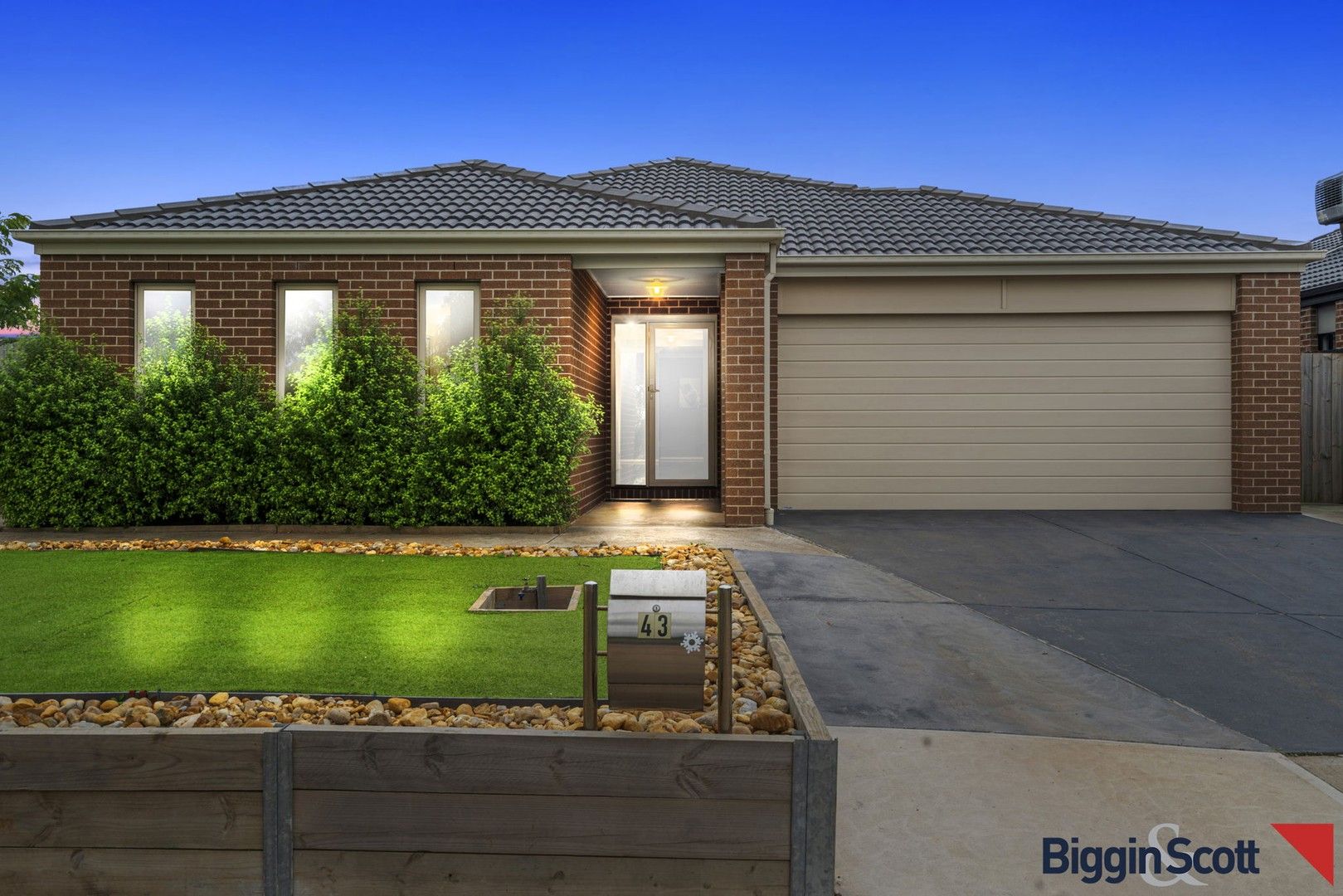 4 bedrooms House in 43 Mint Boulevard HARKNESS VIC, 3337