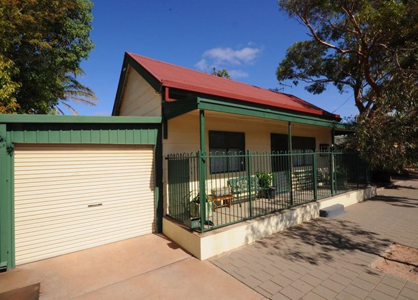 18 Gibson Street, Port Augusta SA 5700