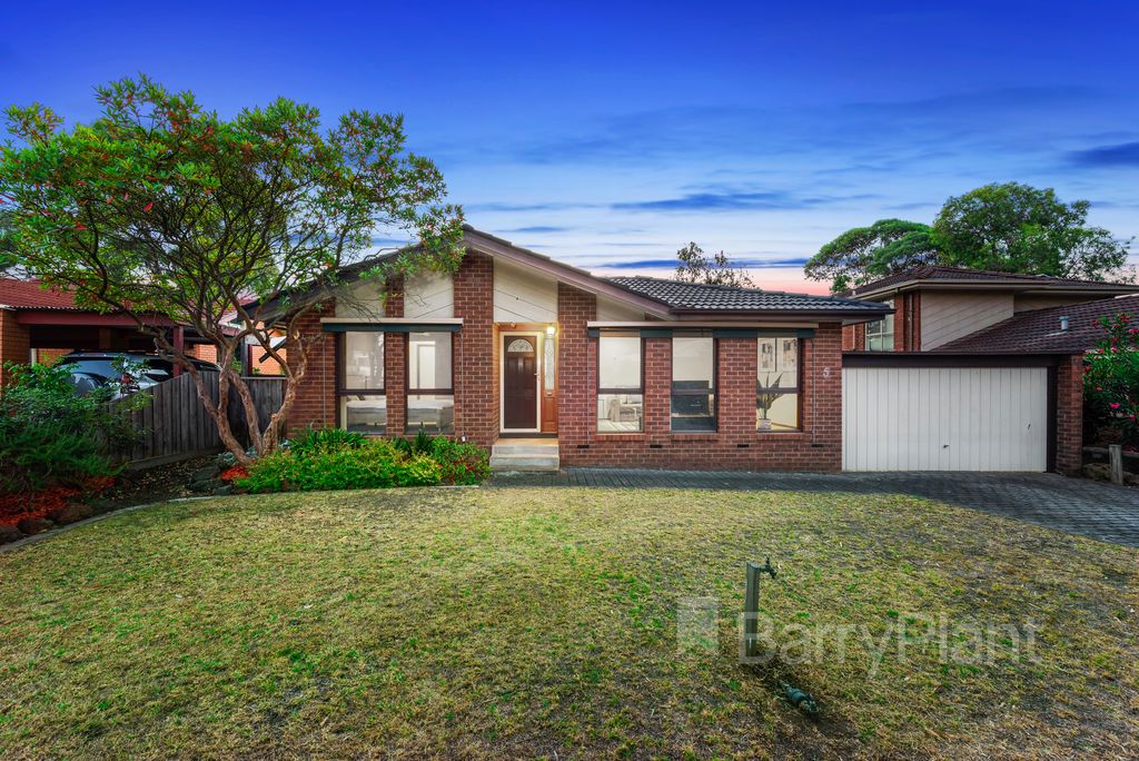 5 Cuthbert Court, Wantirna South VIC 3152, Image 0