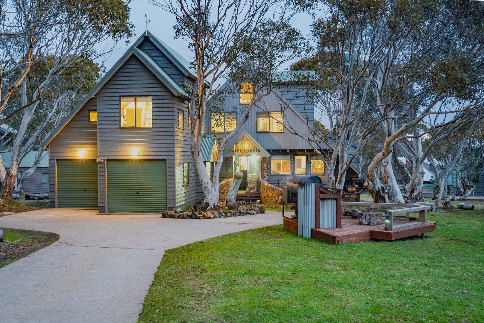 4 Drybone Lane, Dinner Plain Property History & Address Research Domain