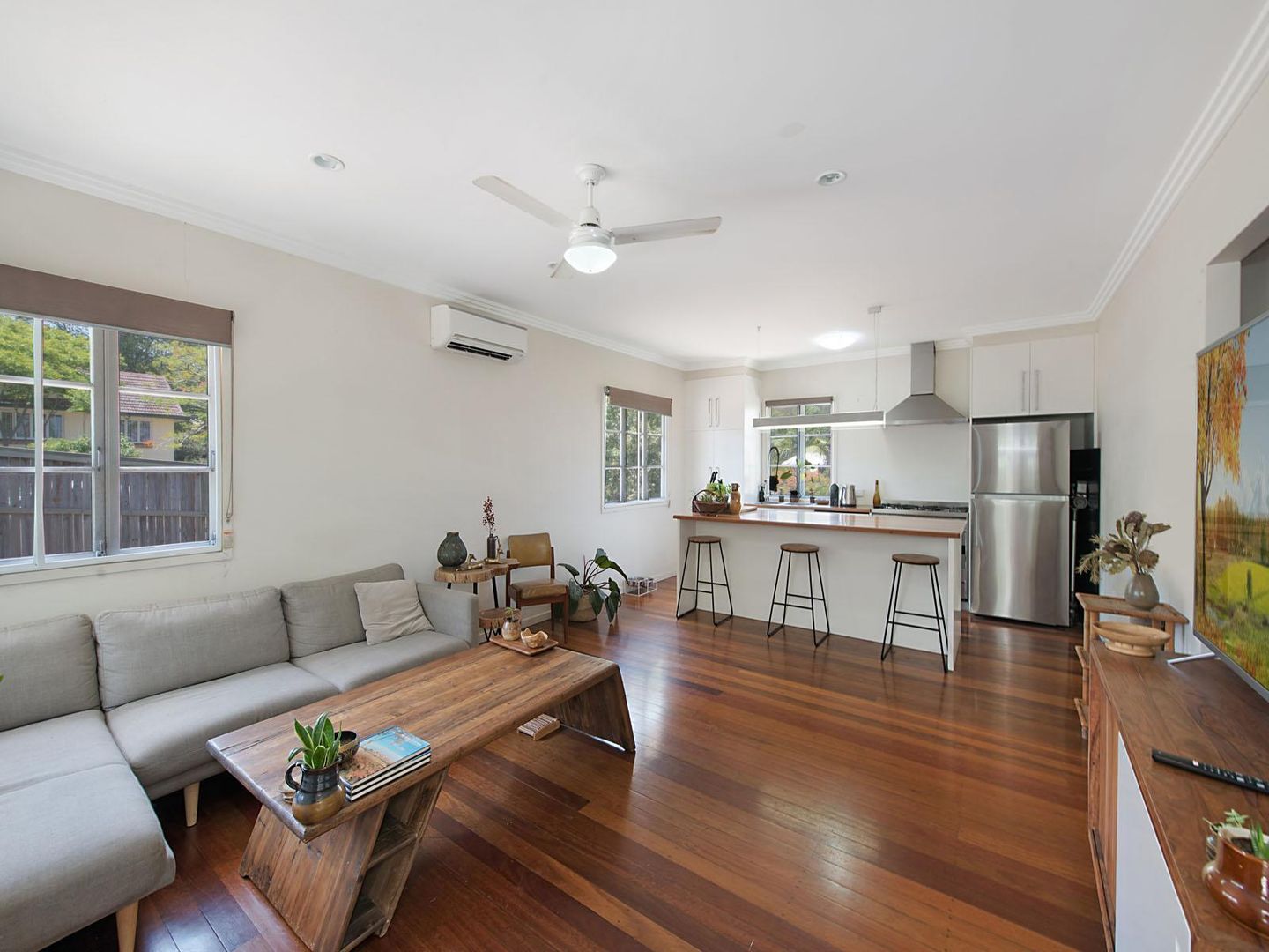 9 Opal Street, Holland Park Property History & Address Research Domain