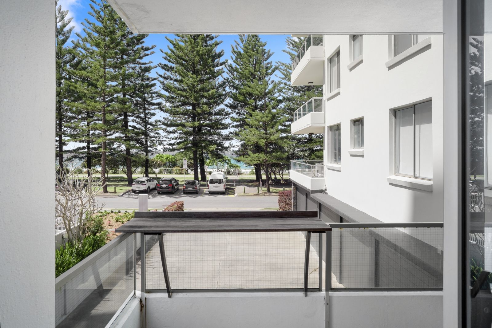 2/166 The Esplanade, Burleigh Heads QLD 4220, Image 2