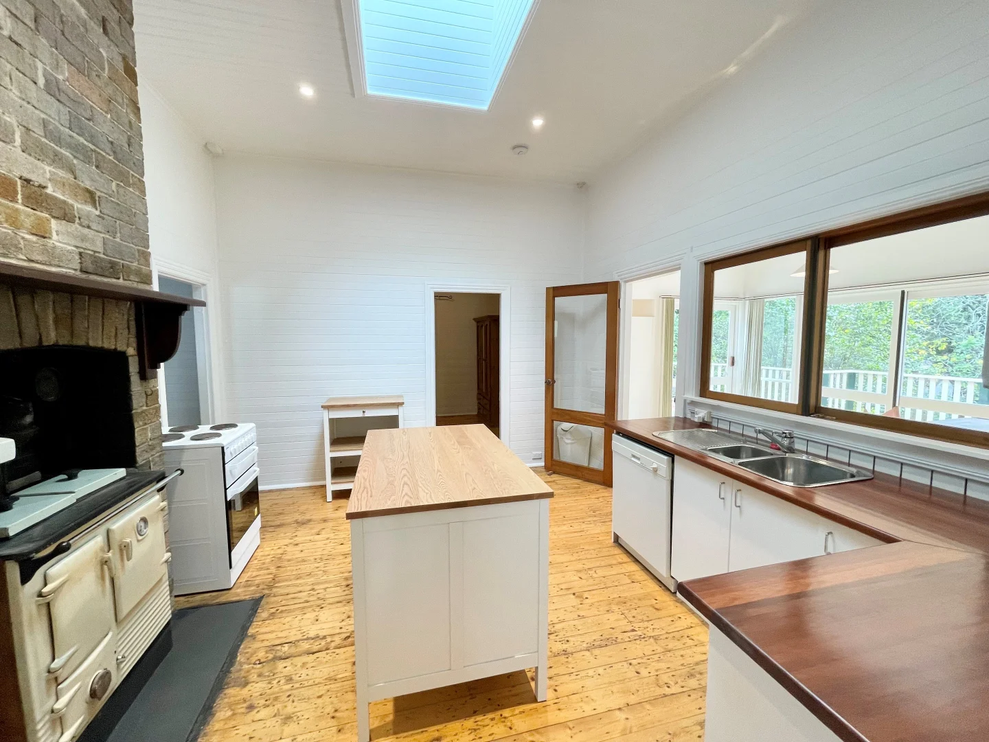 Additional image 4 of 71 Fletcher Street, Wentworth Falls NSW 2782