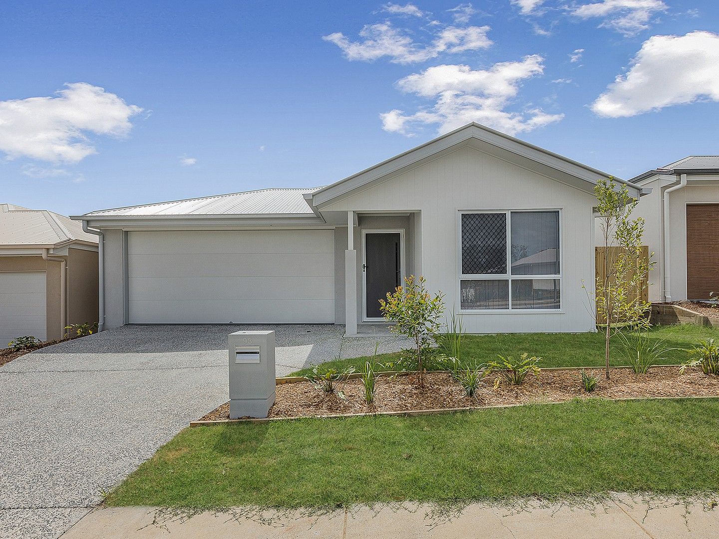 4 bedrooms House in 93 Sunrise Street RIPLEY QLD, 4306