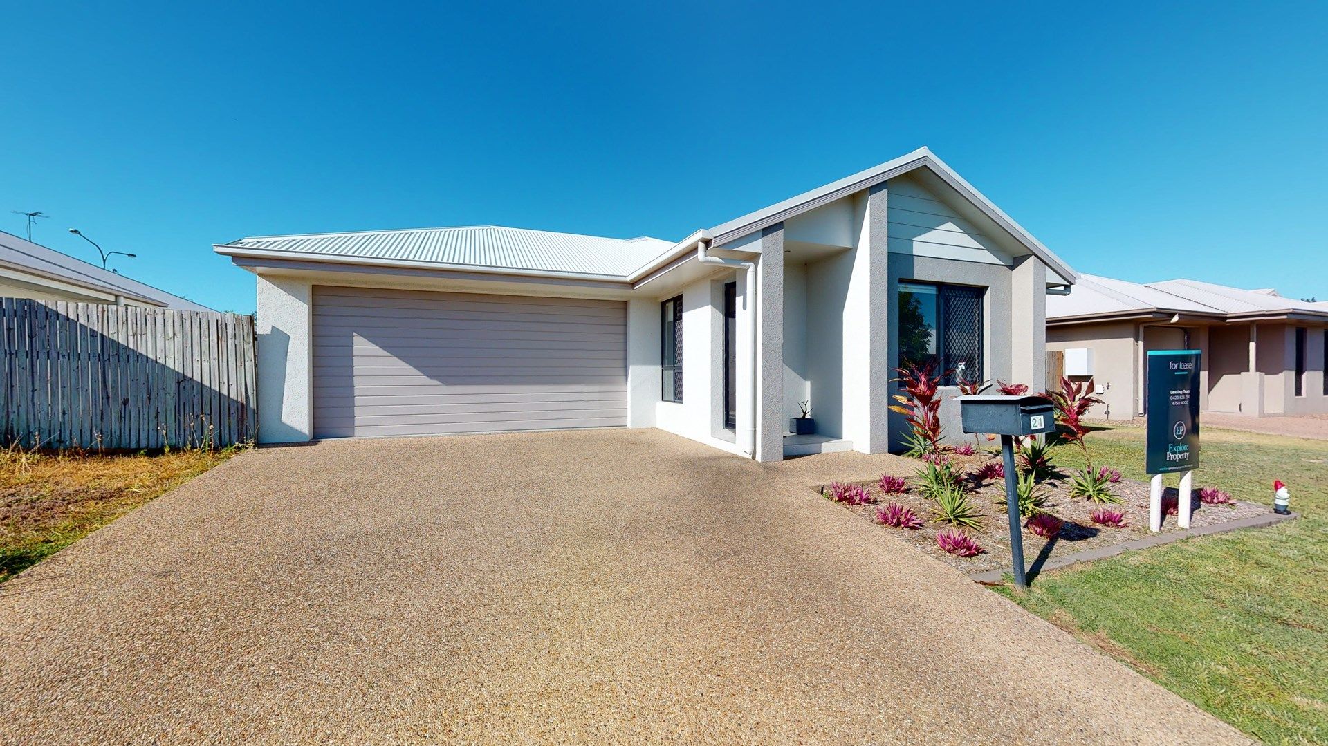 3 bedrooms House in 21 Daydream Circuit BURDELL QLD, 4818