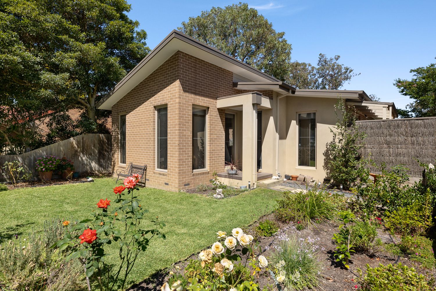 1 Innisfree Walk, Kilsyth VIC 3137, Image 0