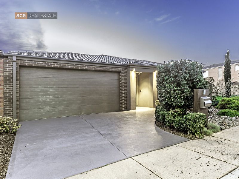 9 Frogmouth Court, Williams Landing VIC 3027, Image 2