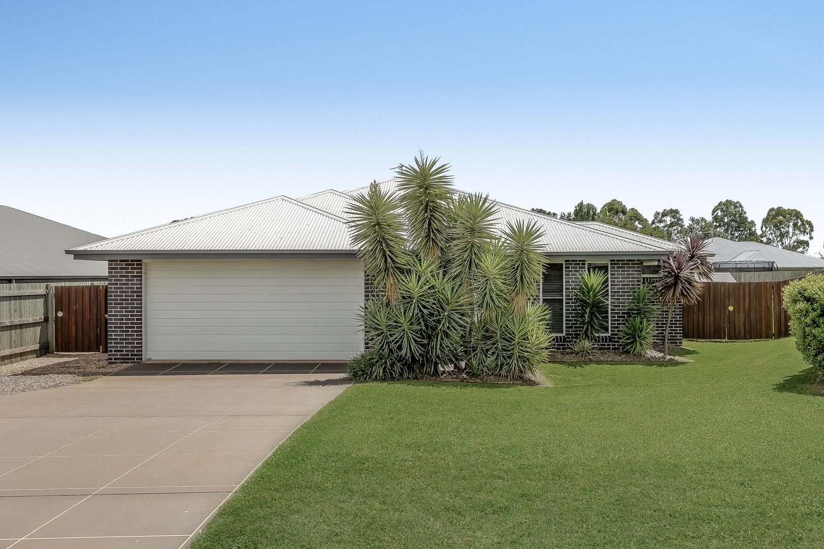 8 Lockyer Street, Kleinton QLD 4352, Image 0