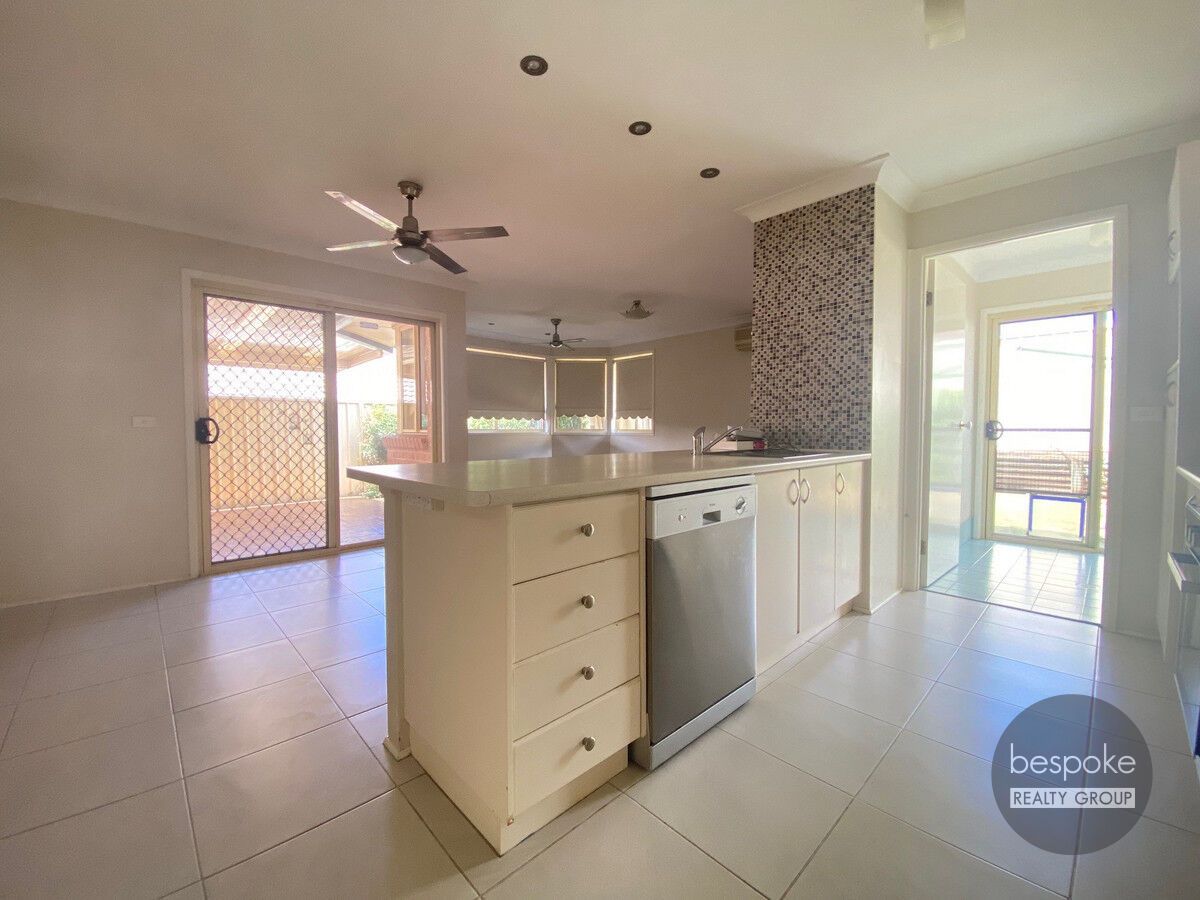 2 Beal Place, Glenmore Park NSW 2745, Image 2