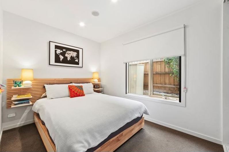 6/6 Kokaribb Road, Carnegie VIC 3163, Image 2