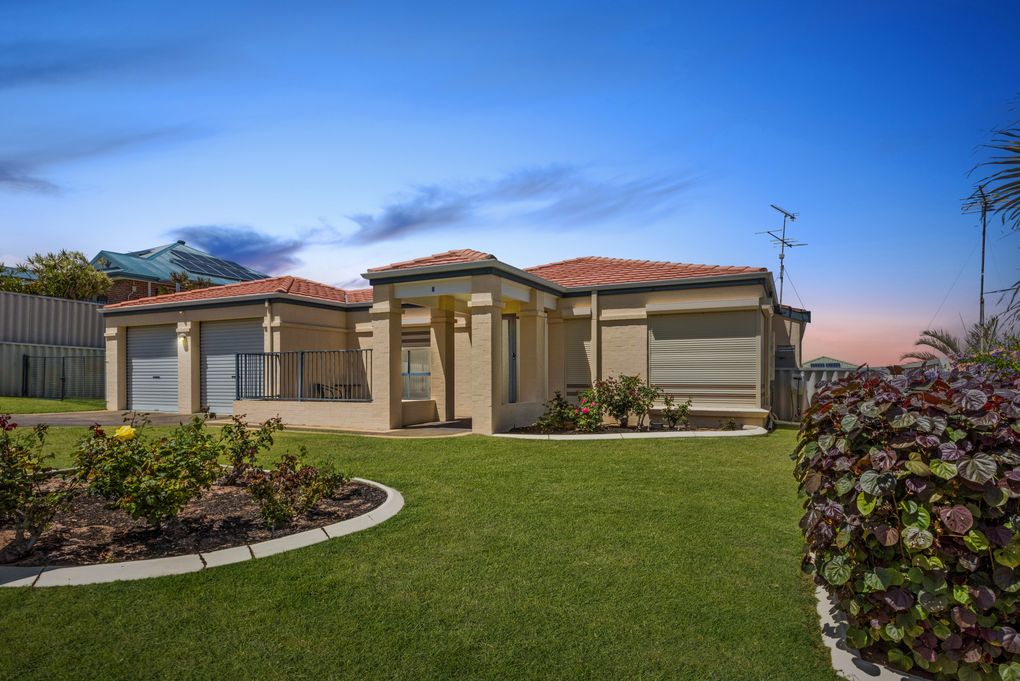 Property Report For 8 Turban Court Wandina Wa 6530