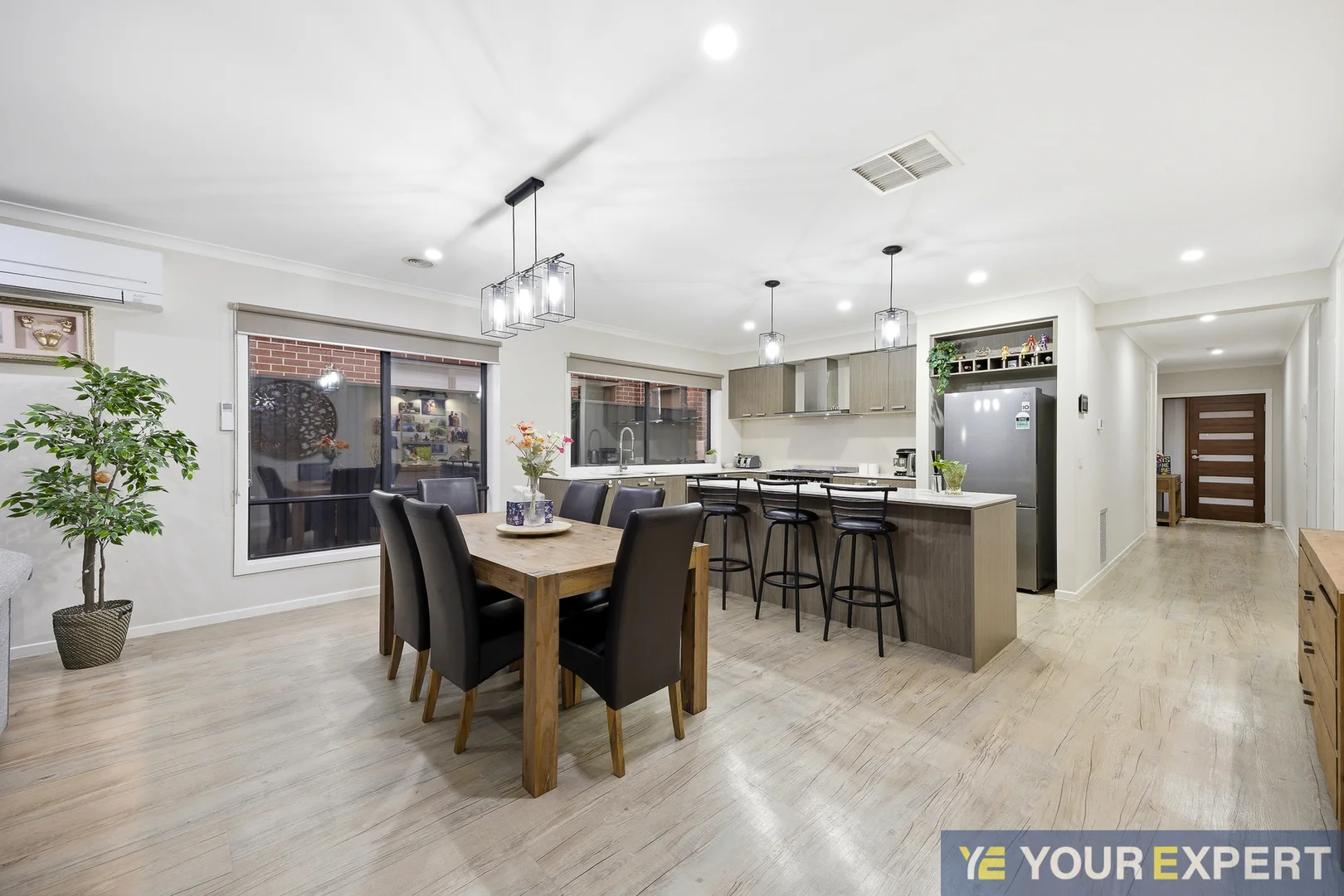 Additional image 6 of 100 Deoro Parade, Clyde North VIC 3978