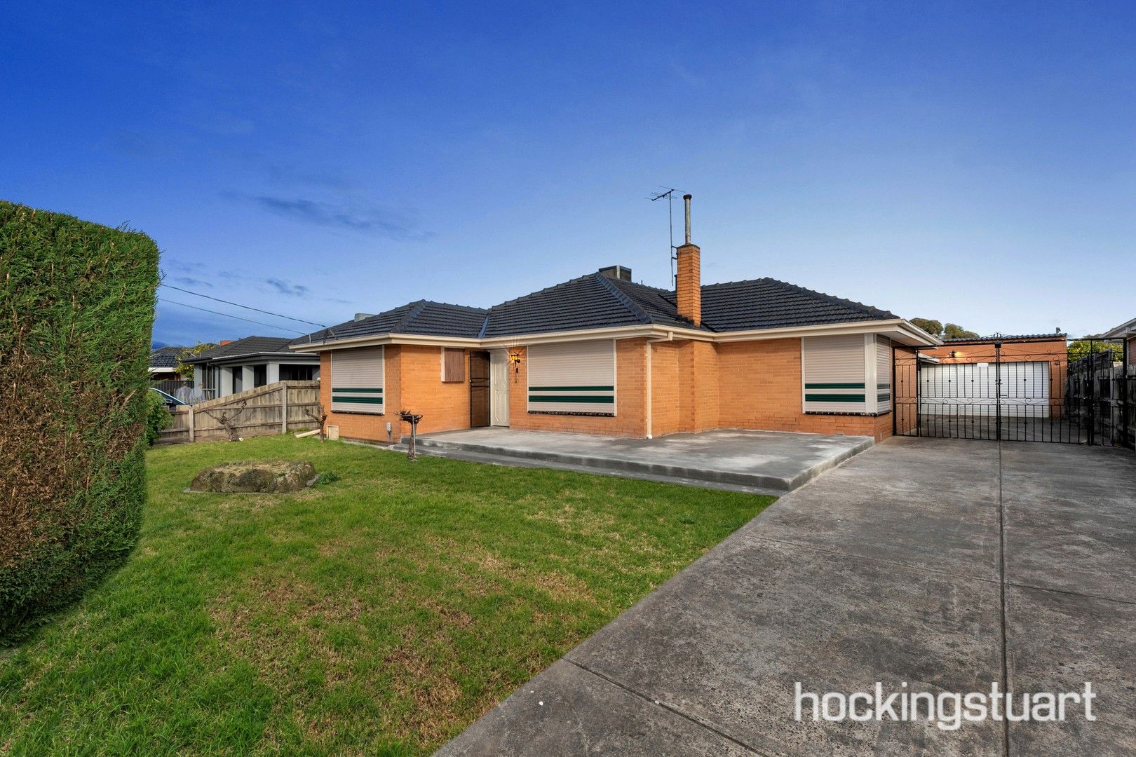 3 bedrooms House in 9 Inverness Street RESERVOIR VIC, 3073