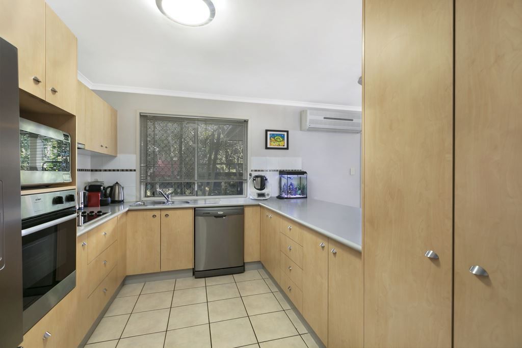 24/8 Zahner Place, Manly West QLD 4179, Image 2