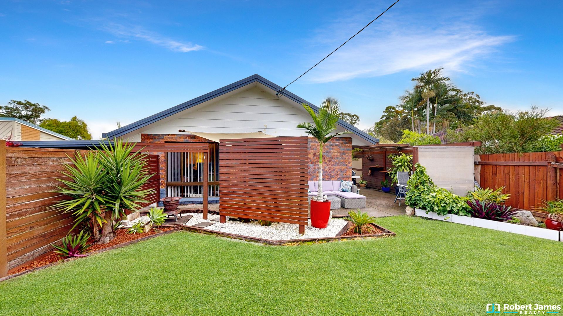 11 Pine Avenue, Tewantin QLD 4565, Image 1