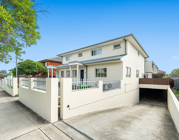 1/35 Matthews Street, Punchbowl NSW 2196