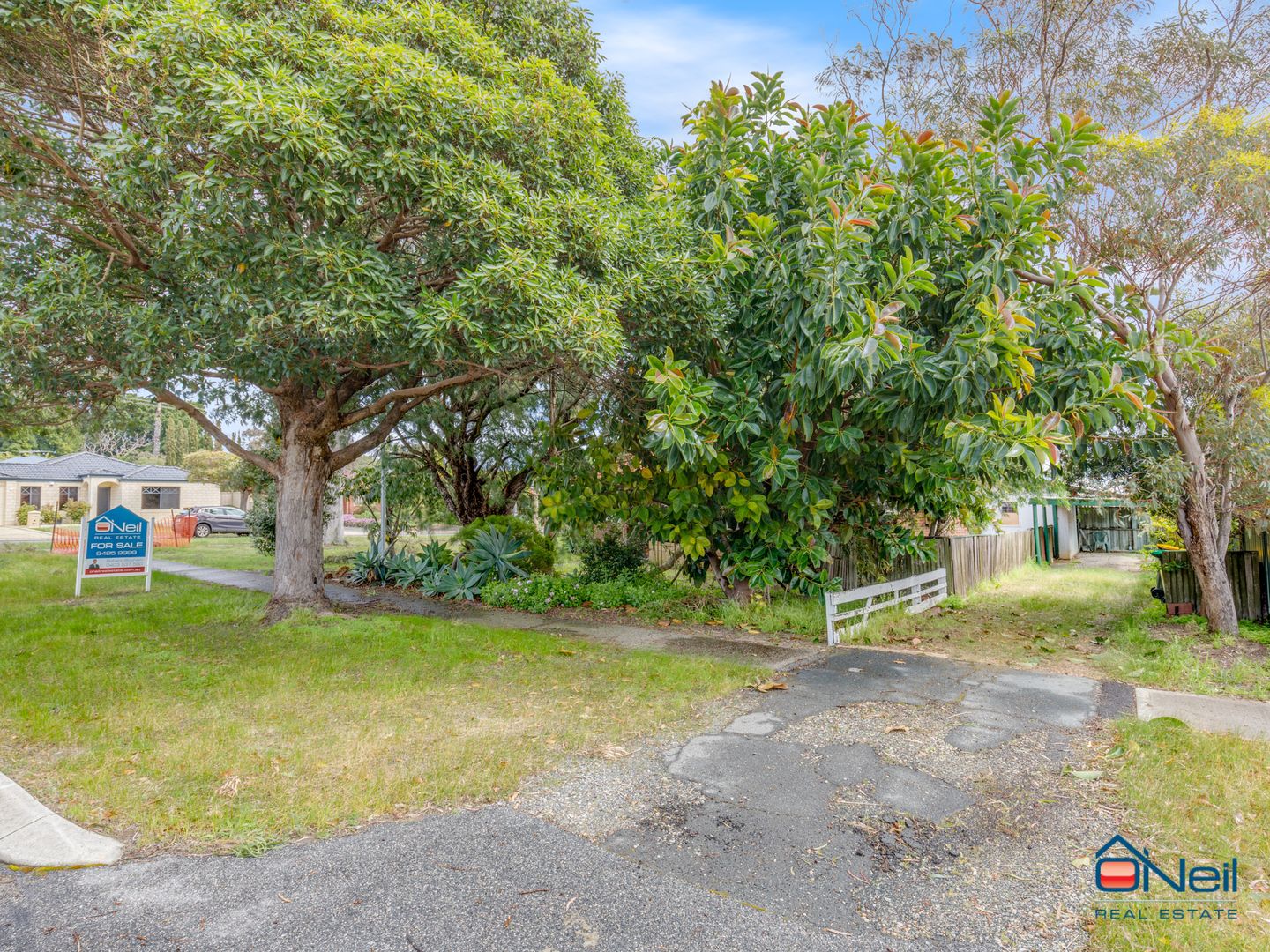 1 Medhurst Cres, Nollamara WA 6061, Image 2