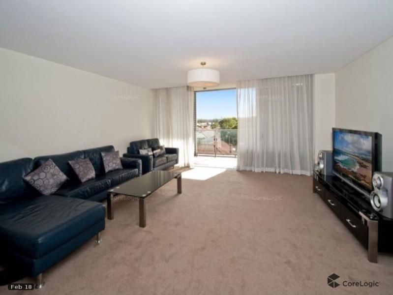 2 bedrooms Apartment / Unit / Flat in 5b/125 Boyce Road MAROUBRA NSW, 2035