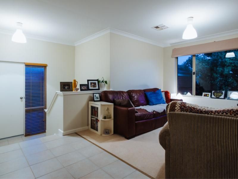 7A Colpoys Place, Coogee WA 6166, Image 2