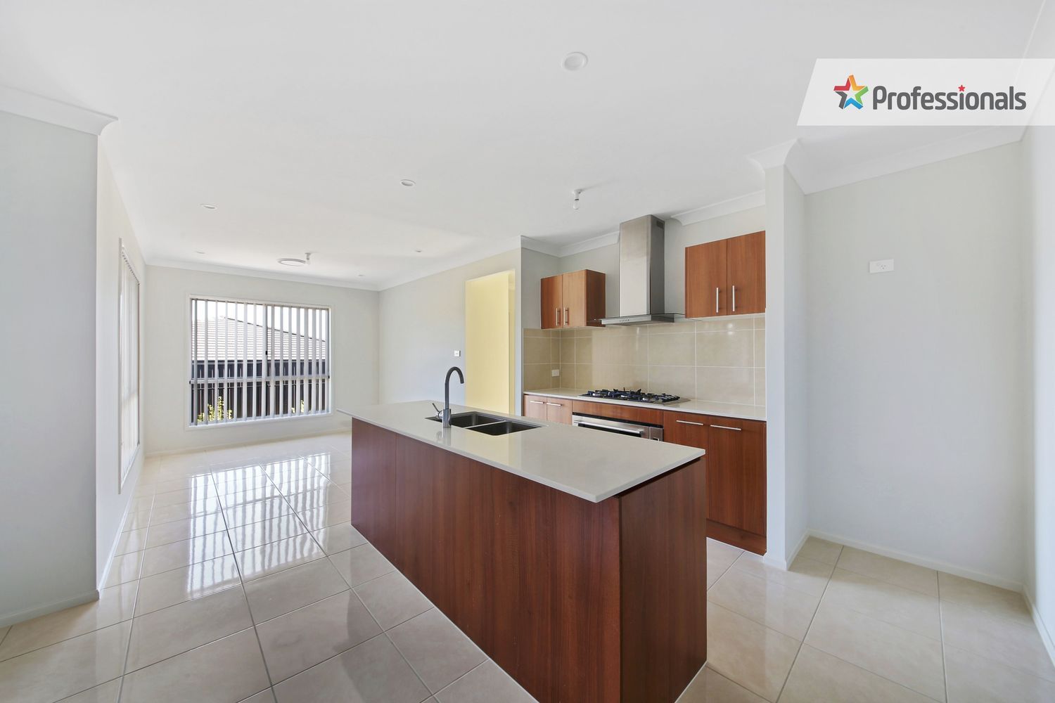 5 Kenway Street, Oran Park NSW 2570, Image 1