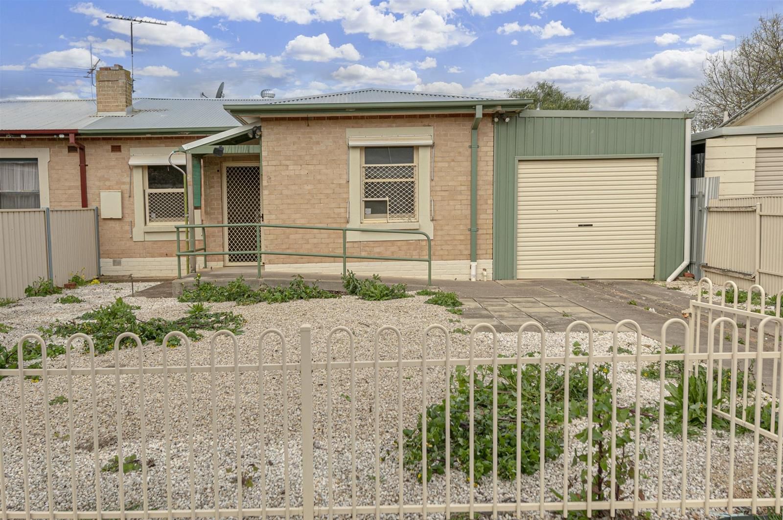 16 Old Sarum Road, Elizabeth North SA 5113, Image 0