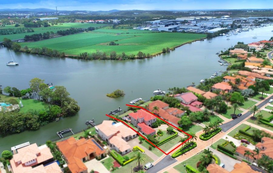 3138 Riverleigh Drive, Hope Island Property History & Address